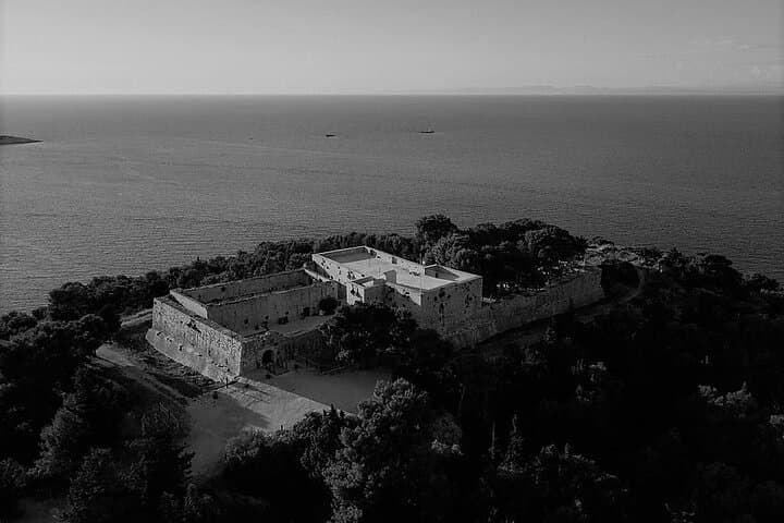 Inside Vis Island's Military Tunnels: Half-Day Historical Tour photo 6