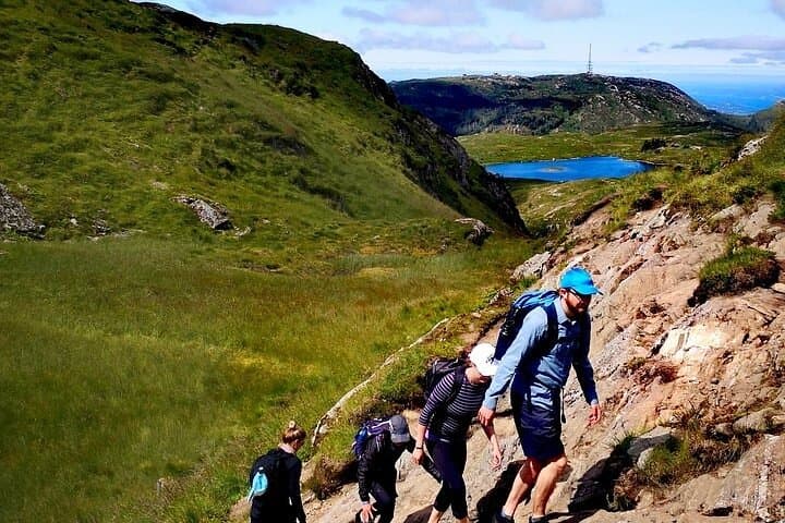 Bergen Classic Hiking: From Mt Ulriken to Mt Fløyen photo 4