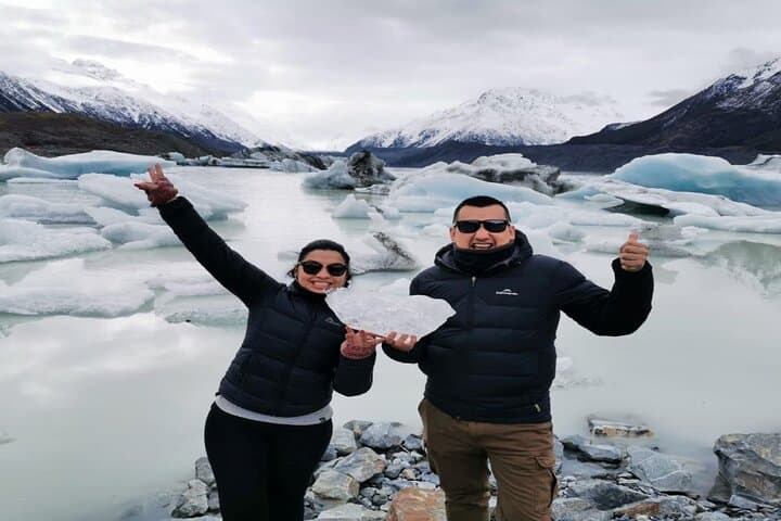 Queenstown to Mt Cook Small-Group Scenic Transfer (One-Way) photo 5
