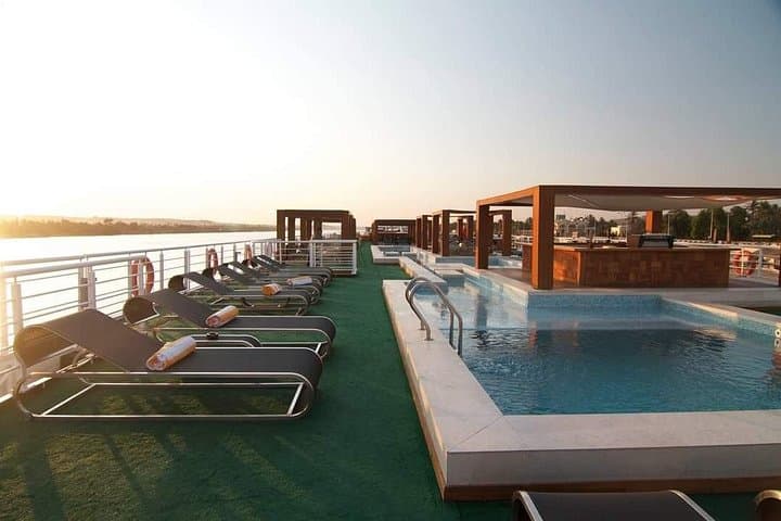 Luxor to Aswan Private Nile Cruise with Hot-Air Balloon and Abu Simbel photo 1