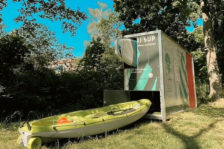 Stand-Up Paddle Rental in Berlin Rummelsburg: Easy SUP on Rummelsburger See photo 2
