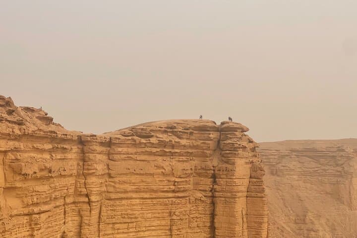 Edge of the World Riyadh 4x4 Tour — Cliffs, Camels, Dinner & Stargazing photo 6