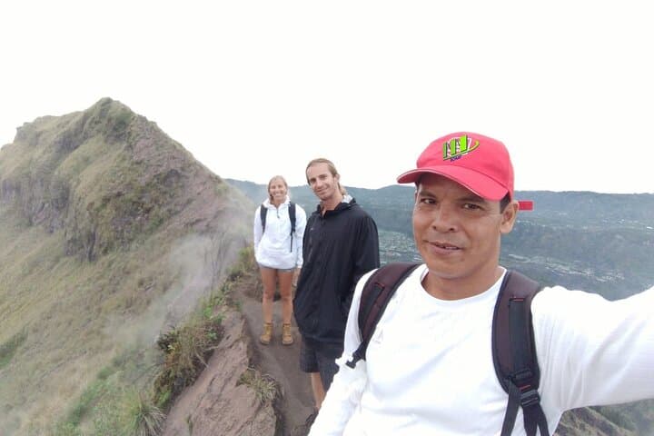 Unveiling Dawn: A Mount Batur Sunrise Hike photo 3