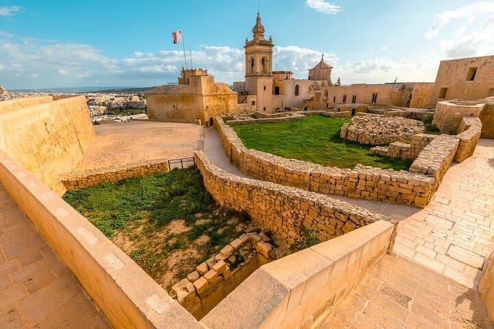 Best of Gozo & Comino Day Trip: Blue Lagoon, Cittadella & Island Hopping photo 3