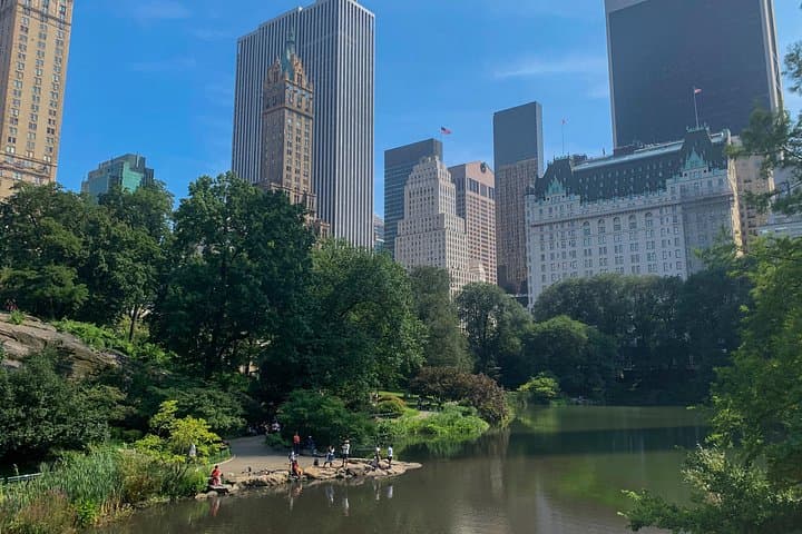 Movie Magic in Central Park: Self-Guided Self-Guided Puzzle Game and Walking Tour