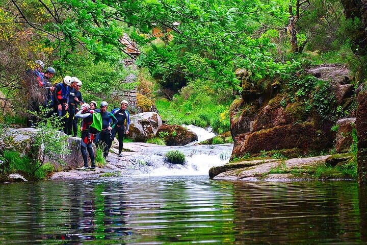 Canyoning on the Varziela River: Beginner-Friendly Gorge Adventure in Peneda-Gerês photo 4