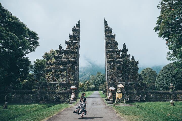 Custom Full-Day Bali Tour: Ubud, Temples, Waterfalls & Rice Terraces photo 3