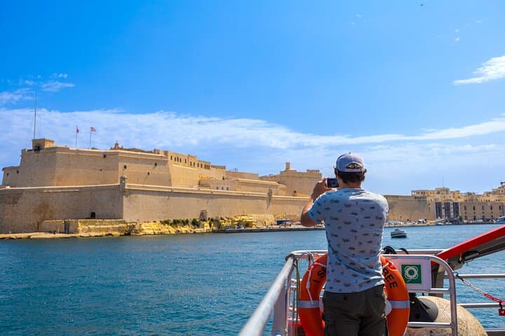 Valletta and Three Cities Harbour Cruise — Air-Conditioned Catamaran with Esplora Stop photo 2