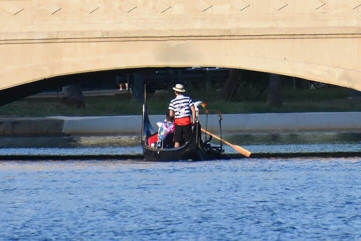 Waikiki Venetian Gondola Cruise on the Ala Wai Canal — Sunset Cruises with Pastries photo 4