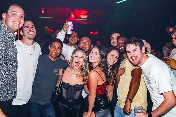 Pacific Beach Bar Tour: 4-Stop Night Out on San Diego’s Oceanfront photo 3