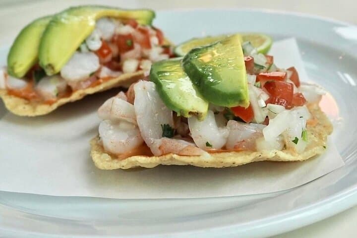 Durham Food Tour: Cathedral Views, Market Bites & Riverside Pubs
