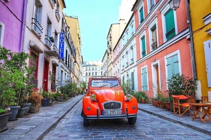 Vintage 2CV Secrets Tour: 3-Hour Paris City Drive photo 3