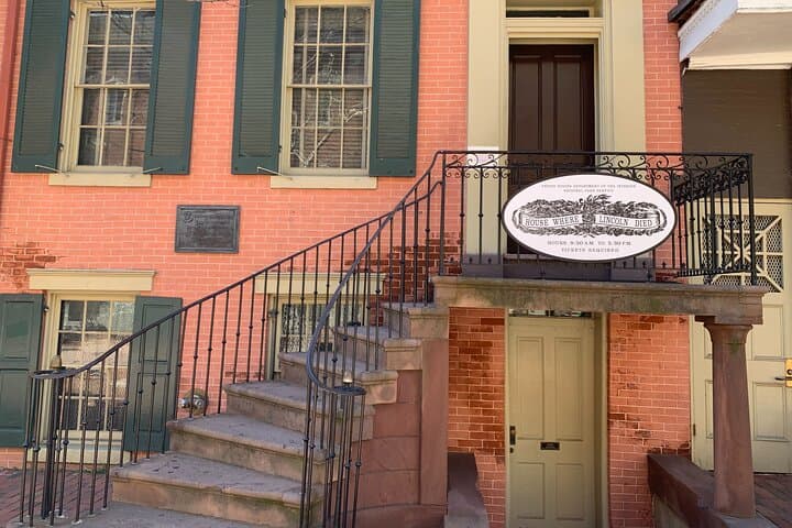 House of Cards Political Puzzle Quest — Self-Guided Washington DC Exploration Game photo 6