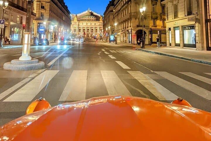 Paris by Night 2CV Tour: 2-Hour Iconic Lights & Landmarks photo 6