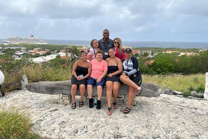 Curaçao West Coast Day Tour — Hato Caves, Grote Knip & Daaibooi Beach photo 3