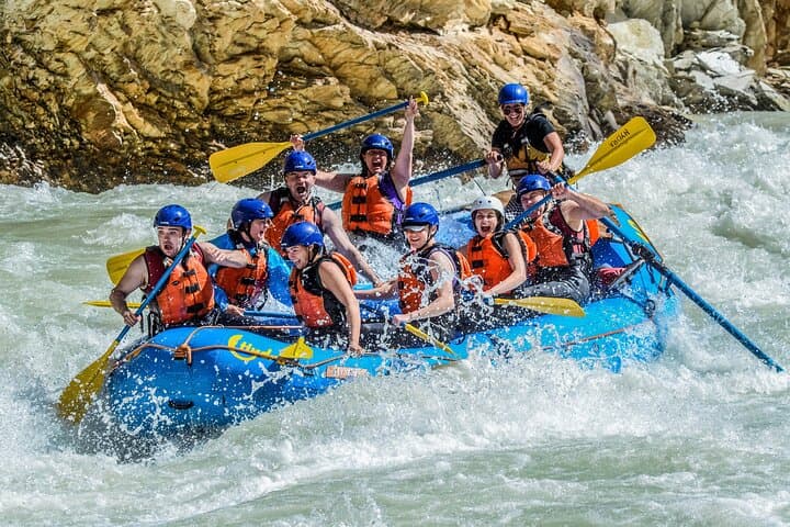 Kicking Horse River Whitewater Rafting: Classic 20 km Run from Golden, BC photo 5