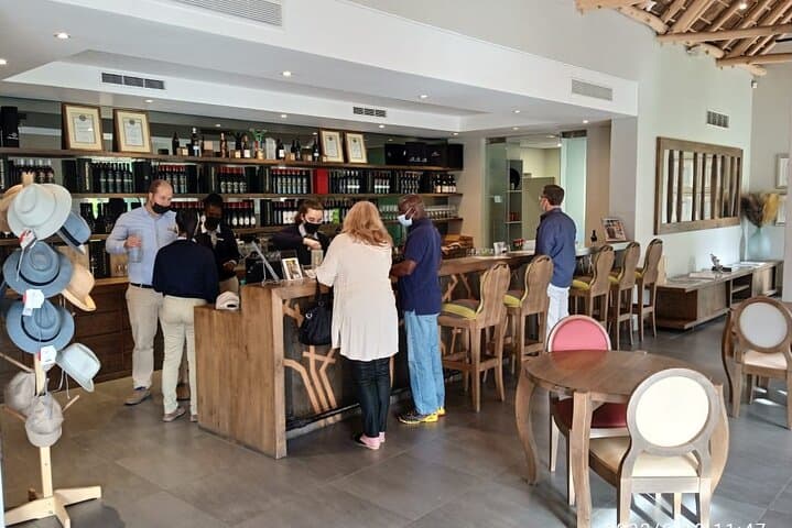 Private Full-Day Winelands Tour to Franschhoek from Cape Town