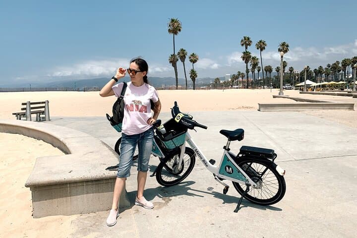 Coast-to-Culture LA Bike Adventure: Santa Monica, Venice & Beverly Hills photo 6