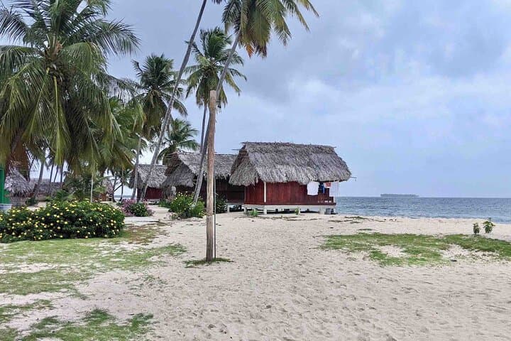 San Blas 2-Day Oceanfront Cabin Escape: Guna Yala Island Adventure photo 5