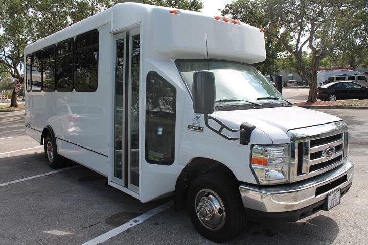 Private Shuttle Houston to Galveston — Airport & Cruise Terminal Transfers photo 2