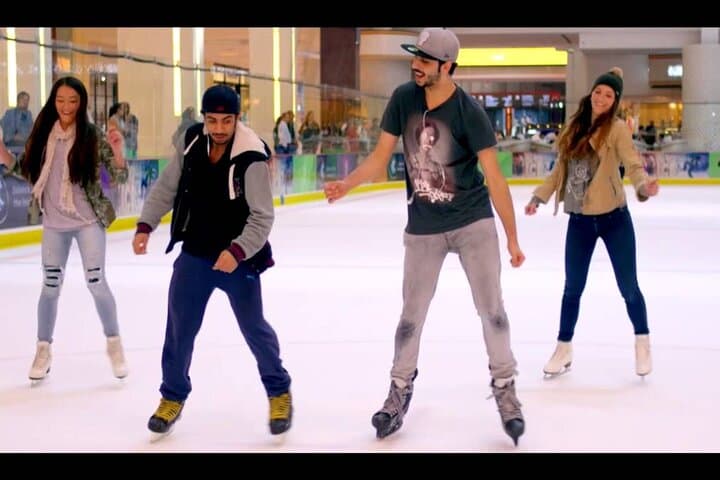 Night Skating at Dubai Ice Rink: DJ Sessions, Snowfall & Family Fun photo 3
