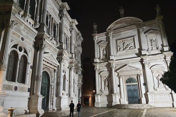 Venice After Dark: Small-Group Night Walking Tour to Experience Venice Like a Local photo 5