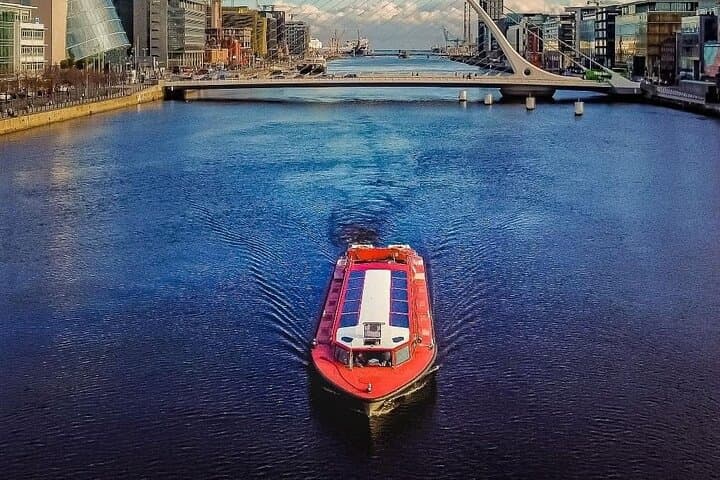 River Liffey Cruise: 45-Minute Guided Sightseeing in Dublin photo 4