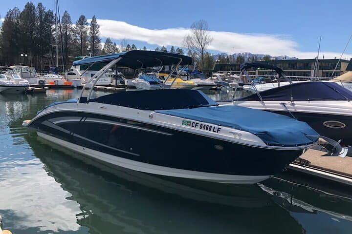 Half-Day Luxury Yacht Tour on Lake Tahoe: Emerald Bay & Vikingsholm