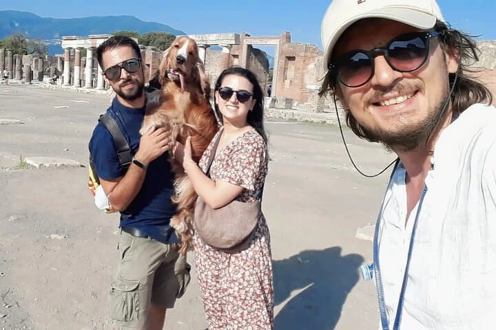 Exploring Pompeii: Private 2-Hour Guided Tour of the Ancient Ruins photo 5
