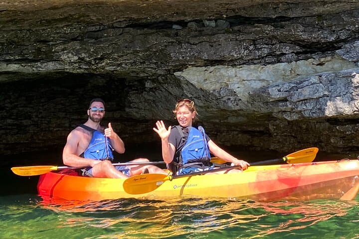 Paddle Through Door County’s Cave Point Sea Caves: A Guided Kayak Tour photo 4