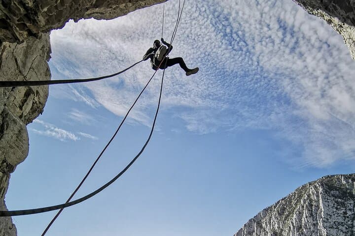 Hiking and Rappelling at Nido de los Aguiluchos: Monterrey’s Cliffside Adrenaline