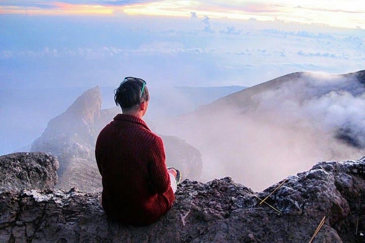 Mount Agung Sunrise Trek: Besakih and Pasar Agung Routes for Serious Trekkers photo 6