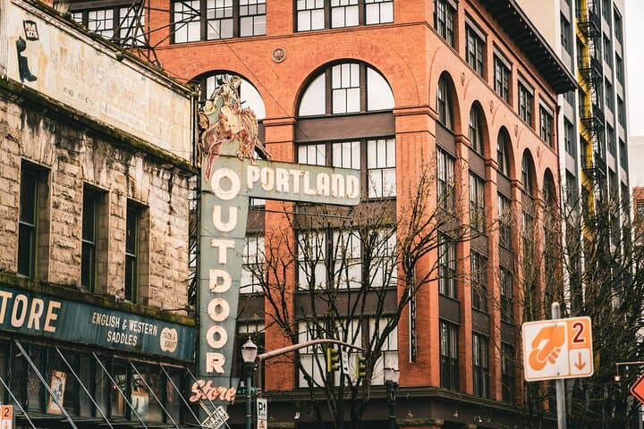 Portland Golden Adventure: Downtown Puzzle Quest and Self-Guided Tour