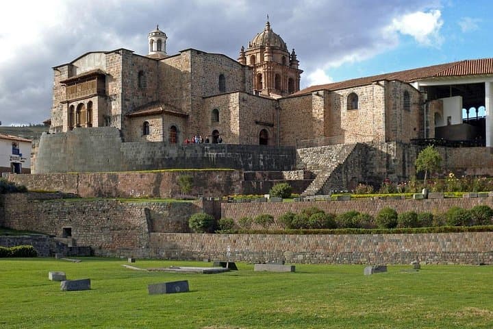 5-Day Machu Picchu, Sacred Valley & Mountain of Colors Adventure photo 3