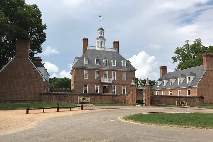 Best of Colonial Williamsburg 2-Hour Private Guided Walking Tour photo 4