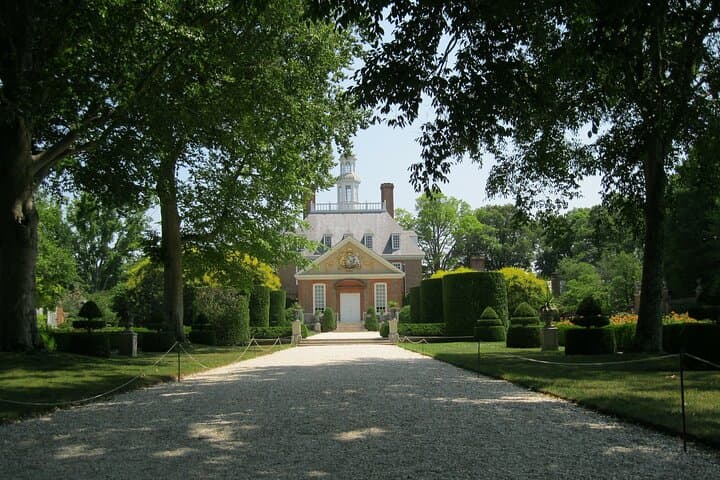 Best of Colonial Williamsburg 2-Hour Private Guided Walking Tour photo 5