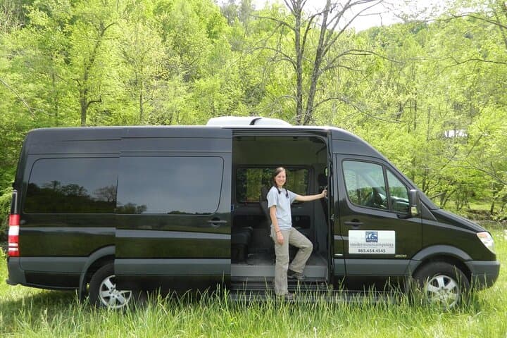 Classic Smokies Driving Tour from Gatlinburg — Newfound Gap, Appalachian Trail & Park History