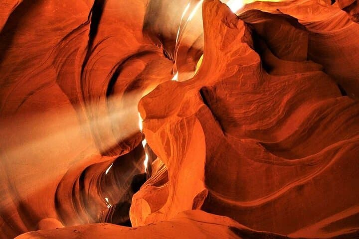 Upper Antelope Canyon Prime-Time Guided Walk: Photo-Focused Navajo Tour photo 2