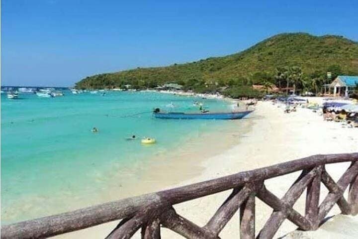 Koh Larn (Coral Island) Speed Boat Day Trip — Parasailing, Snorkeling & Beach Lunch photo 4