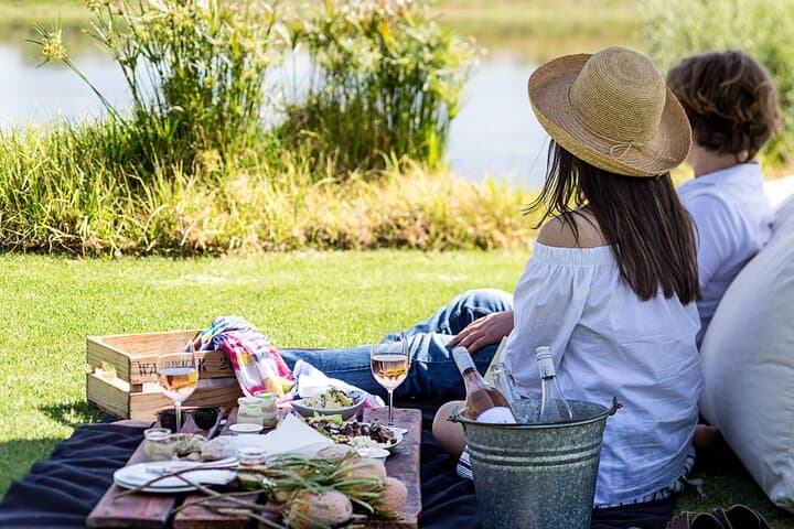 Cape Town Helicopter Flight to Cape Point with Stellenbosch Wine Tasting & Picnic photo 2