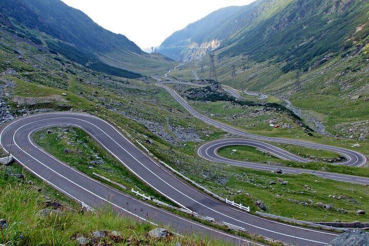 10-Day Private Romania Tour from Bucharest: Castles, Monasteries & Transfagarasan photo 2