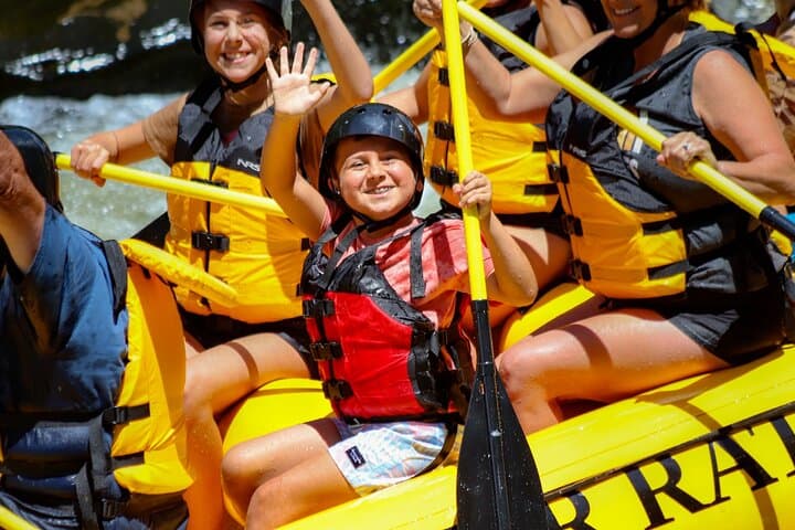 Upper Pigeon River Rafting: 2-Hour Class III–IV Trip in the Smoky Mountains photo 6