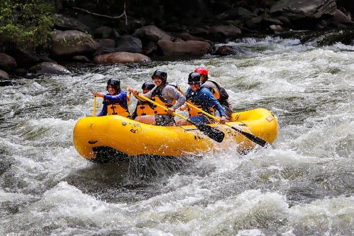 Upper Pigeon River Rafting: 2-Hour Class III–IV Trip in the Smoky Mountains photo 5