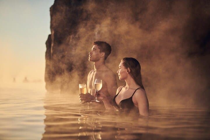 Silfra Snorkel & Sky Lagoon Self-Drive: Cold-and-Hot Iceland Adventure photo 2