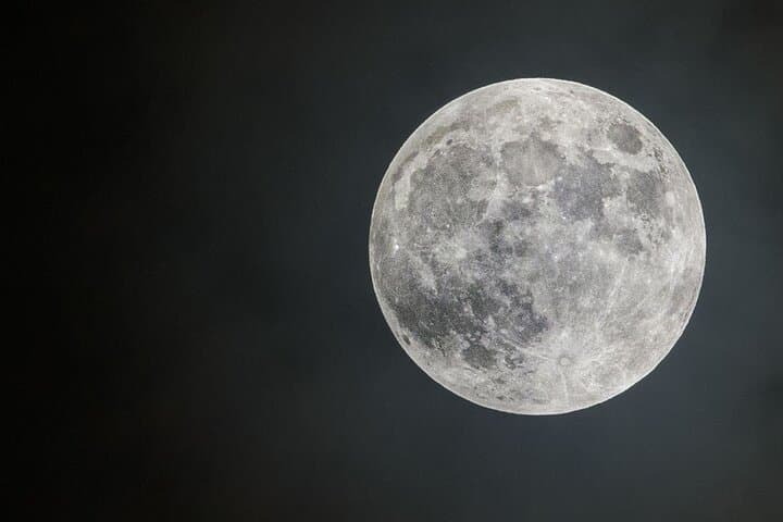 Moonlit Stargazing at Victoria Falls: Guided Night Sky Experience photo 2