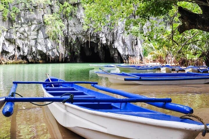 Explore Puerto Princesa Underground River: Guided Paddle Tour in Palawan photo 2