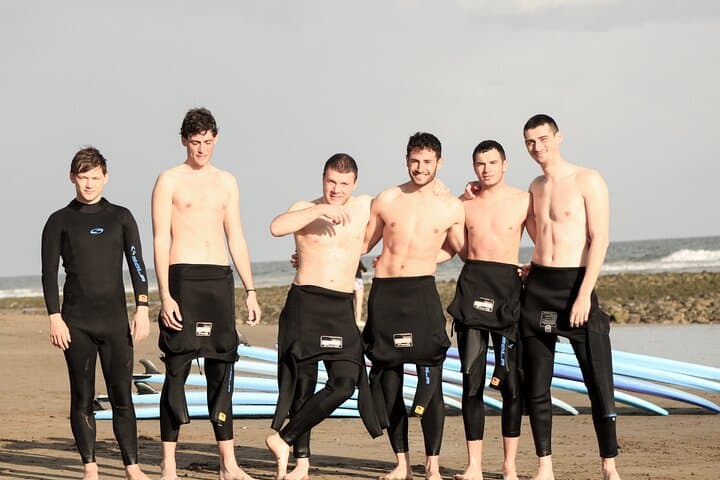 Learn to Surf in Gran Canaria: Playa del Inglés Surf Course for All Levels photo 5