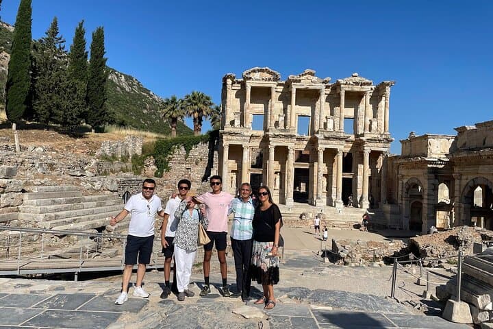 Ephesus Day Trip from Istanbul by Flight — Private One-Day Tour to Ancient Ruins photo 2