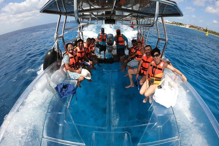 Clear-Bottom Private Boat Tour on Nichupté Lagoon, Cancun photo 3