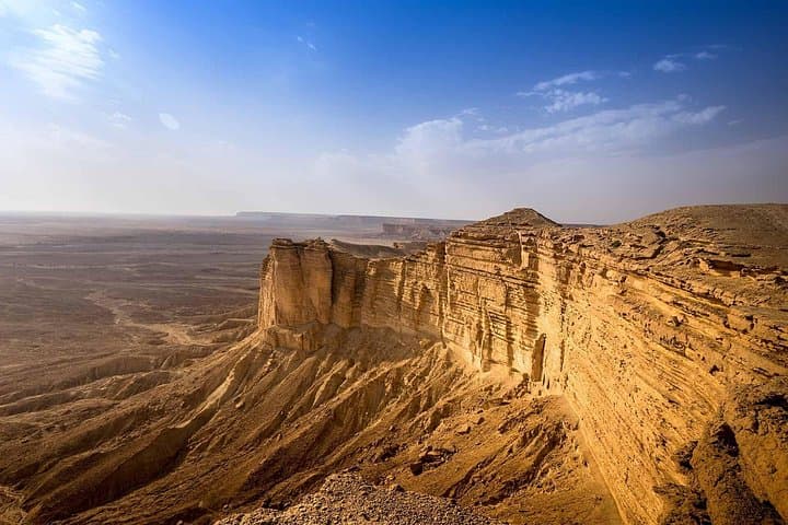 Edge of the World Tour — Jebel Fihrayn Day Trip from Riyadh photo 2
